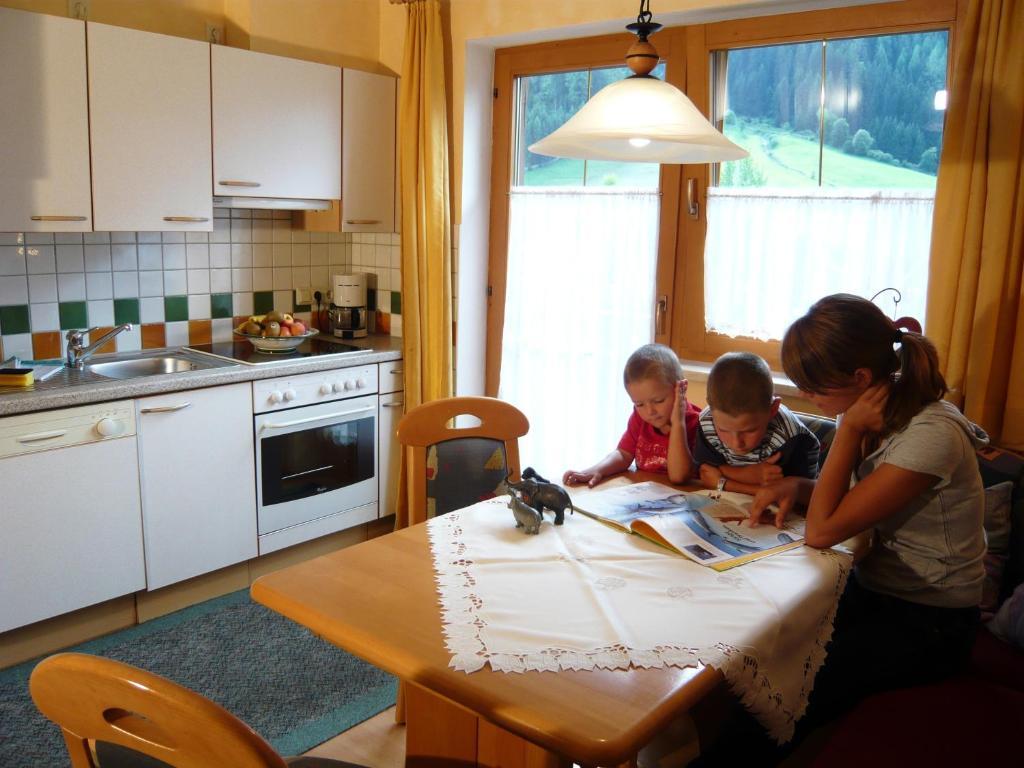 Ferienhaus Ahorn Neustift im Stubaital Szoba fotó
